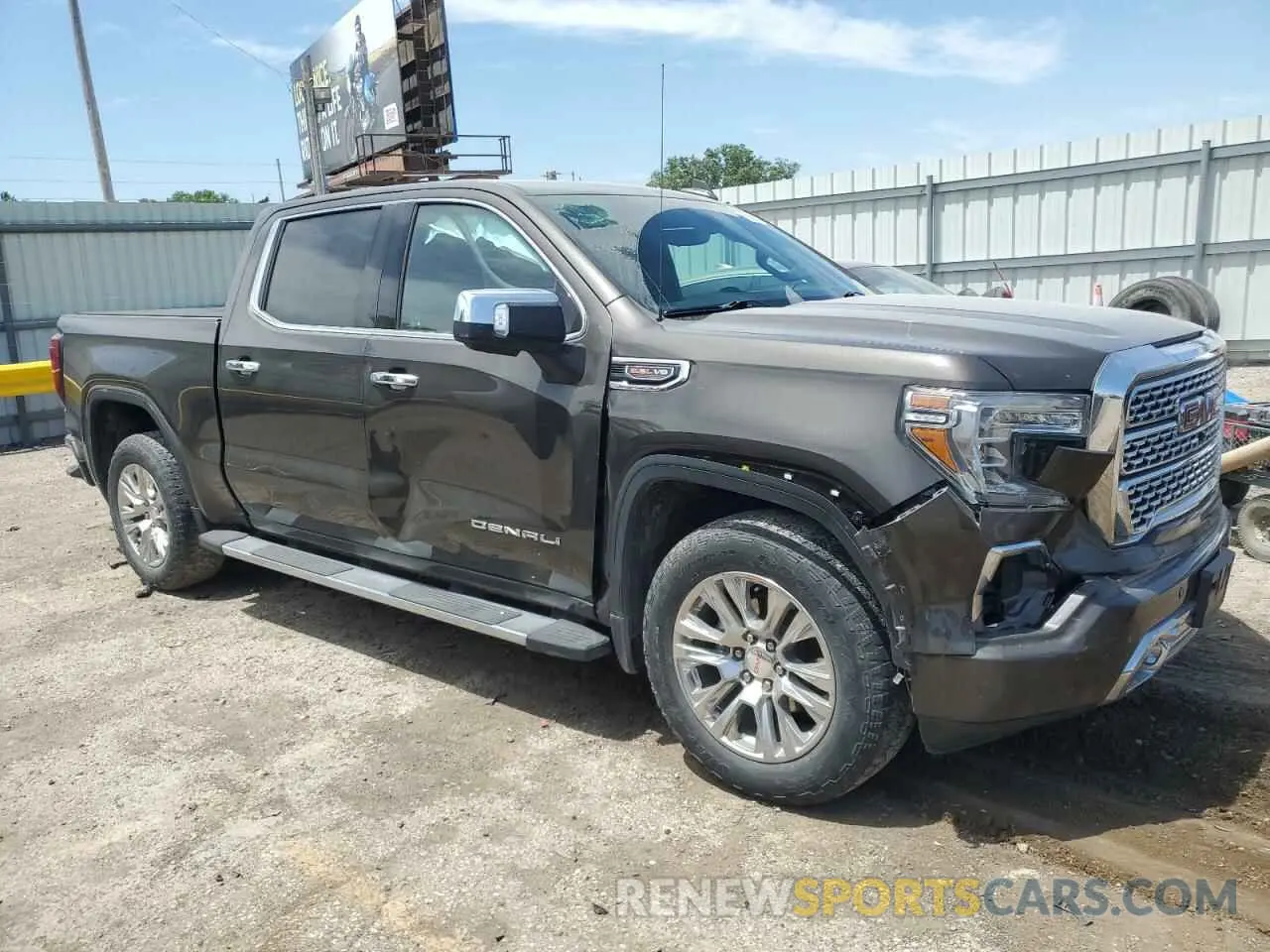 4 Photograph of a damaged car 1GTU9FEL8LZ107794 GMC SIERRA 2020