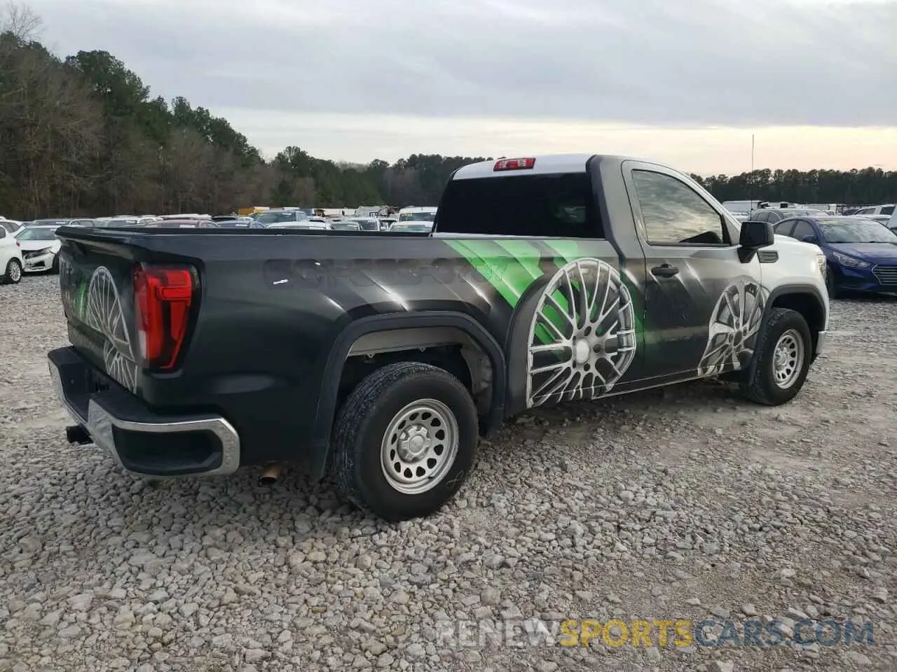 3 Photograph of a damaged car 3GTN8AEF0LG214844 GMC SIERRA 2020