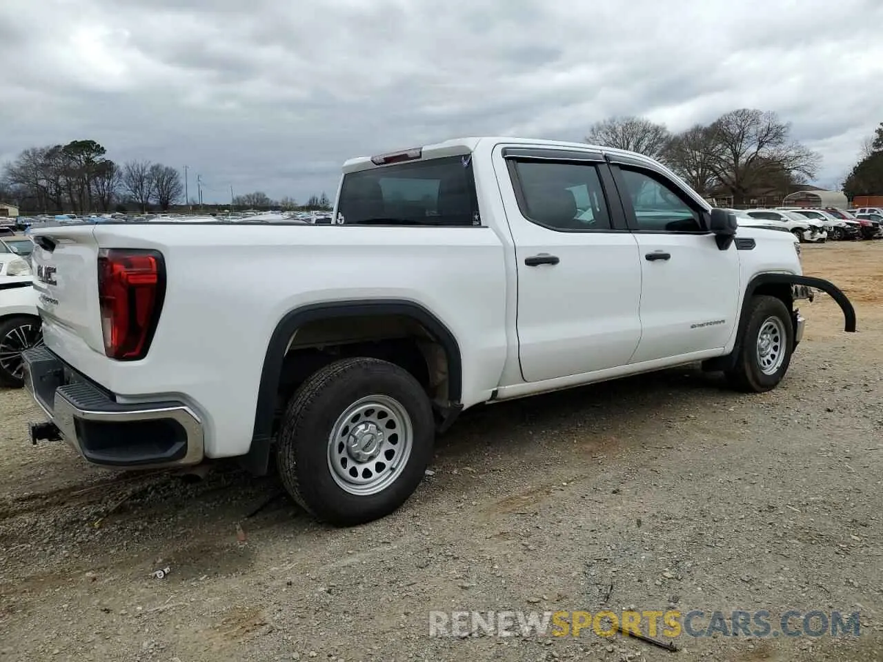 3 Photograph of a damaged car 3GTP8AEH8LG413599 GMC SIERRA 2020