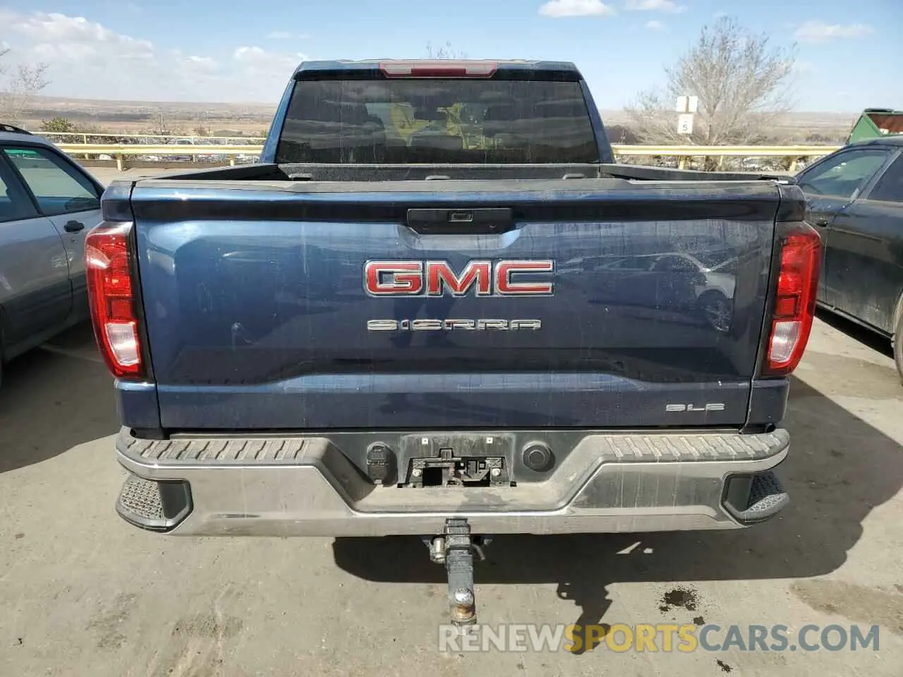 6 Photograph of a damaged car 3GTP8BED3LG223616 GMC SIERRA 2020