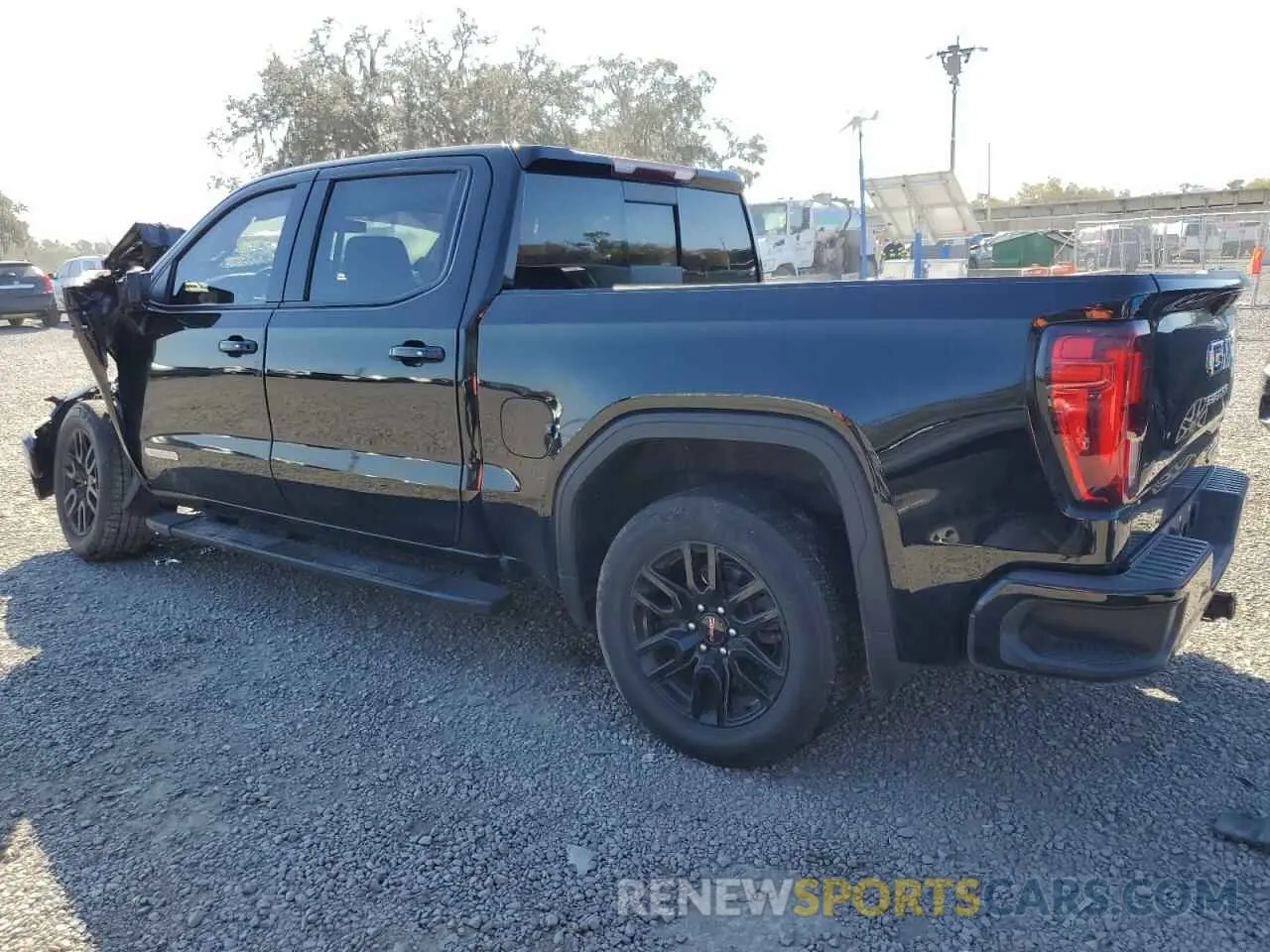 2 Photograph of a damaged car 3GTP8CED3LG428679 GMC SIERRA 2020