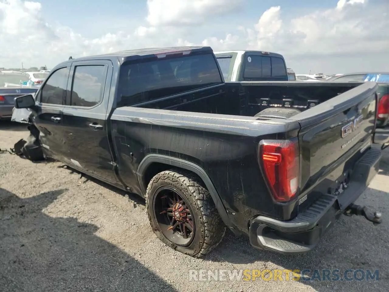2 Photograph of a damaged car 3GTP8CED4LG107573 GMC SIERRA 2020