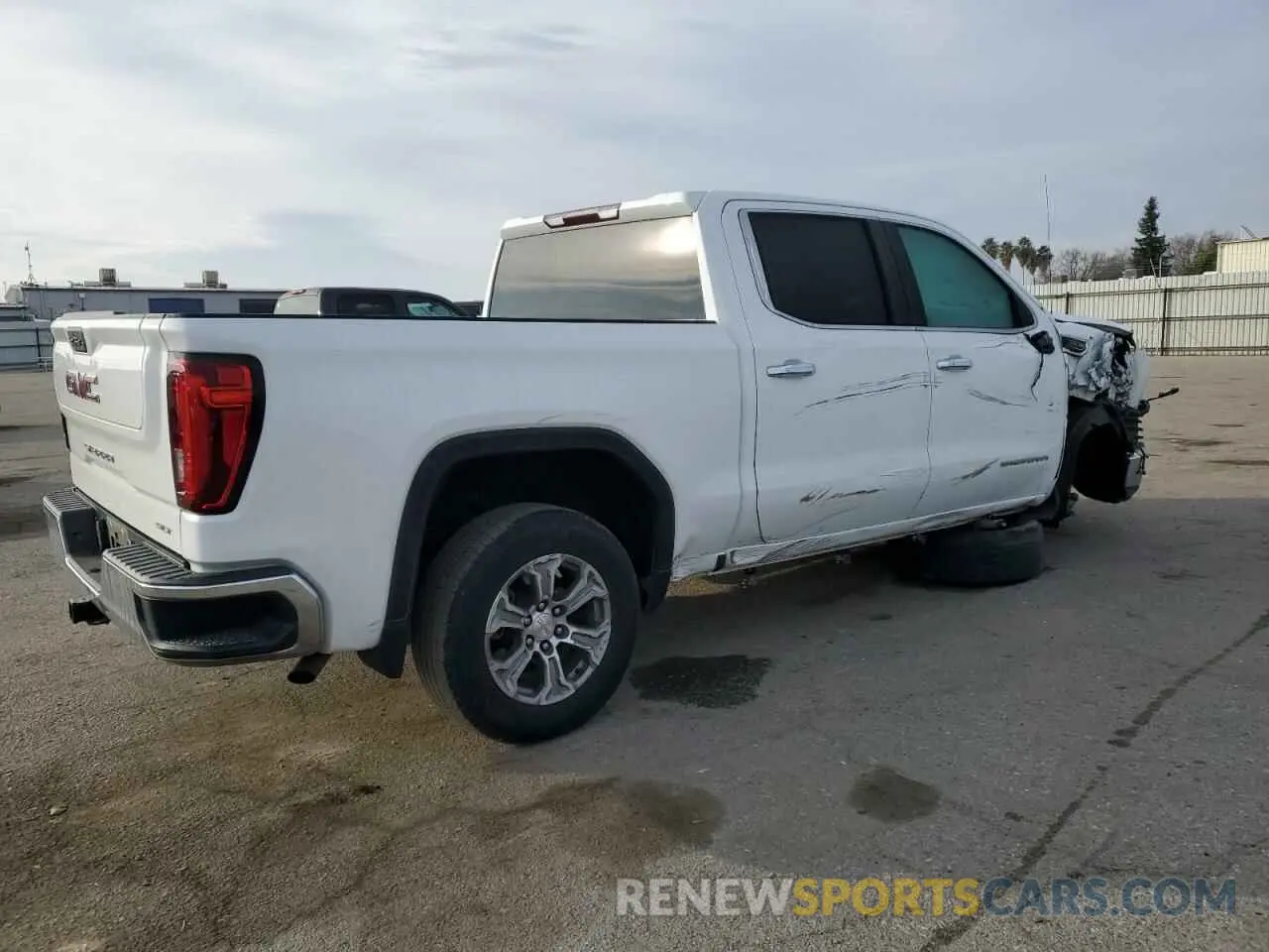 3 Photograph of a damaged car 3GTP8DED9LG386993 GMC SIERRA 2020