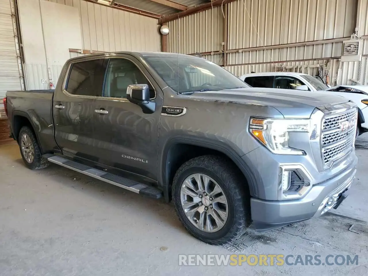 4 Photograph of a damaged car 3GTP8FED6LG302222 GMC SIERRA 2020