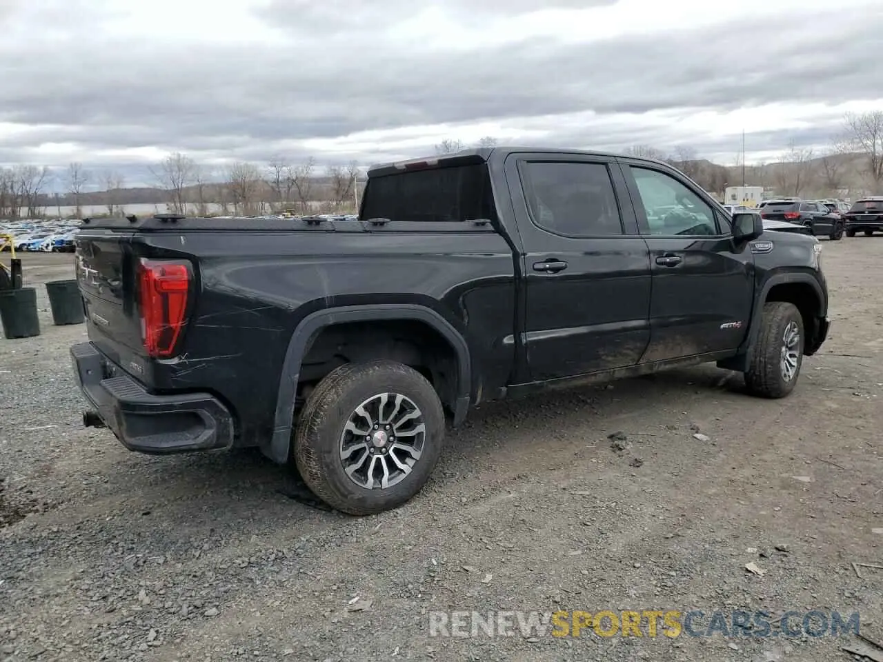 3 Photograph of a damaged car 3GTP9EED8LG393968 GMC SIERRA 2020