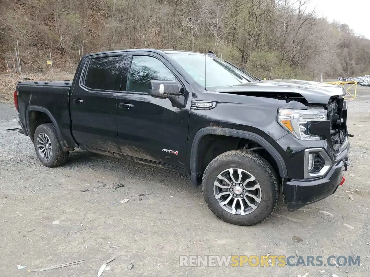 4 Photograph of a damaged car 3GTP9EED8LG393968 GMC SIERRA 2020