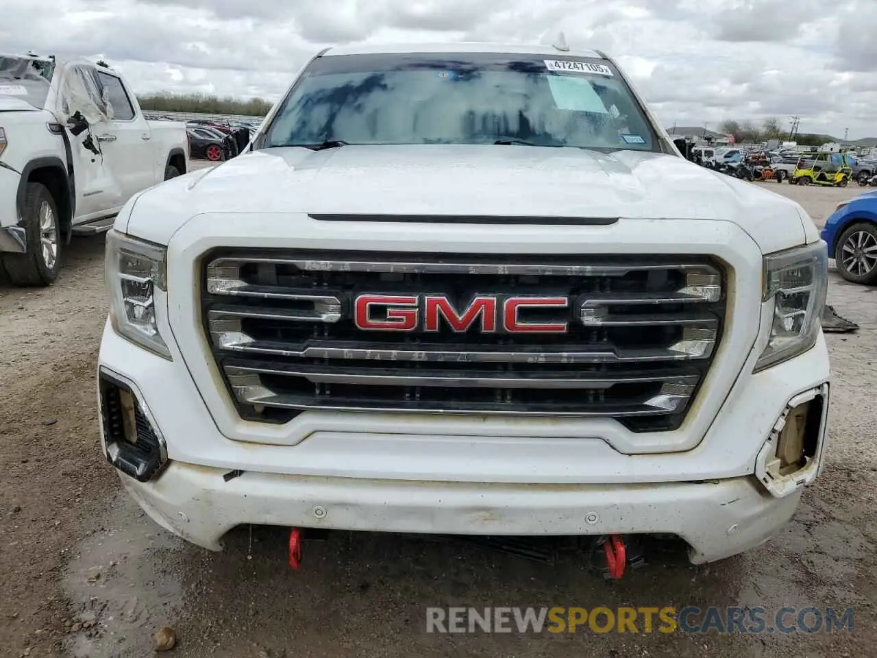 5 Photograph of a damaged car 3GTP9EED9LG253928 GMC SIERRA 2020