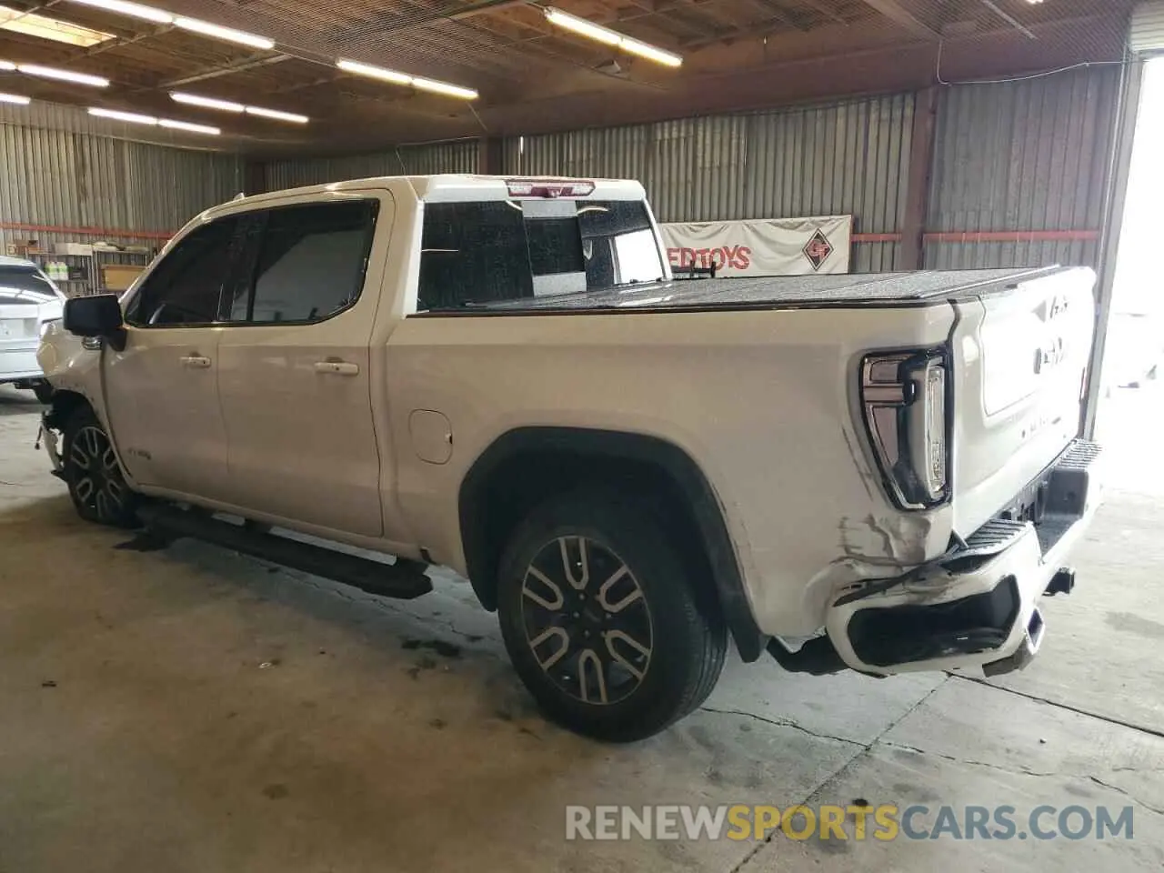 2 Photograph of a damaged car 3GTP9EEL0LG102340 GMC SIERRA 2020