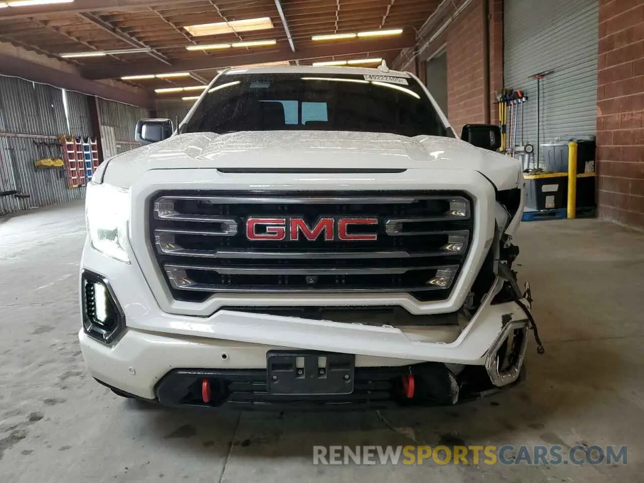 5 Photograph of a damaged car 3GTP9EEL0LG102340 GMC SIERRA 2020