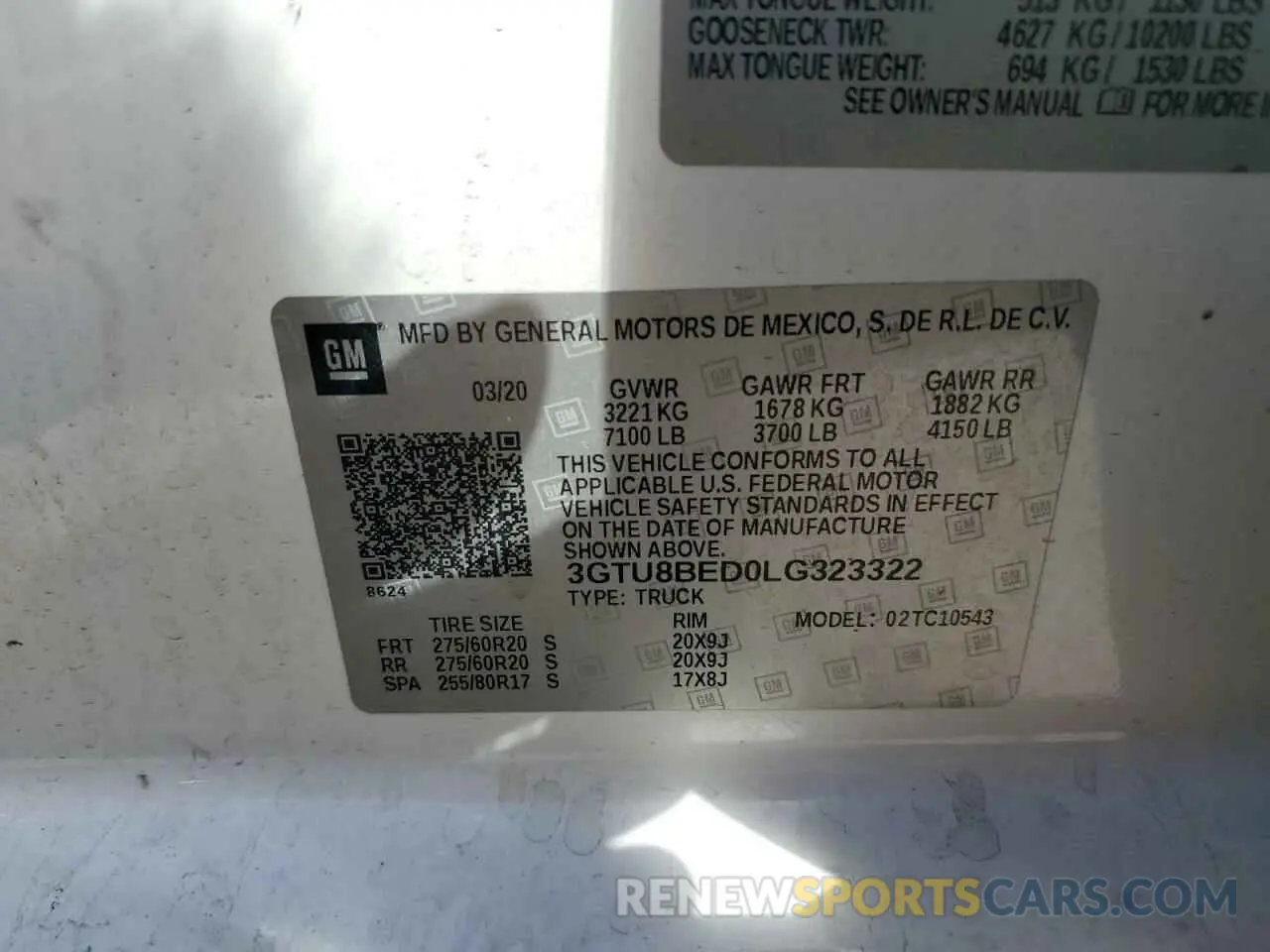 12 Photograph of a damaged car 3GTU8BED0LG323322 GMC SIERRA 2020