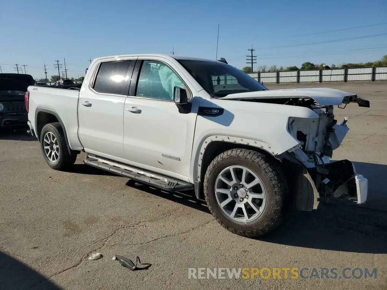 4 Photograph of a damaged car 3GTU9CED7LG167637 GMC SIERRA 2020