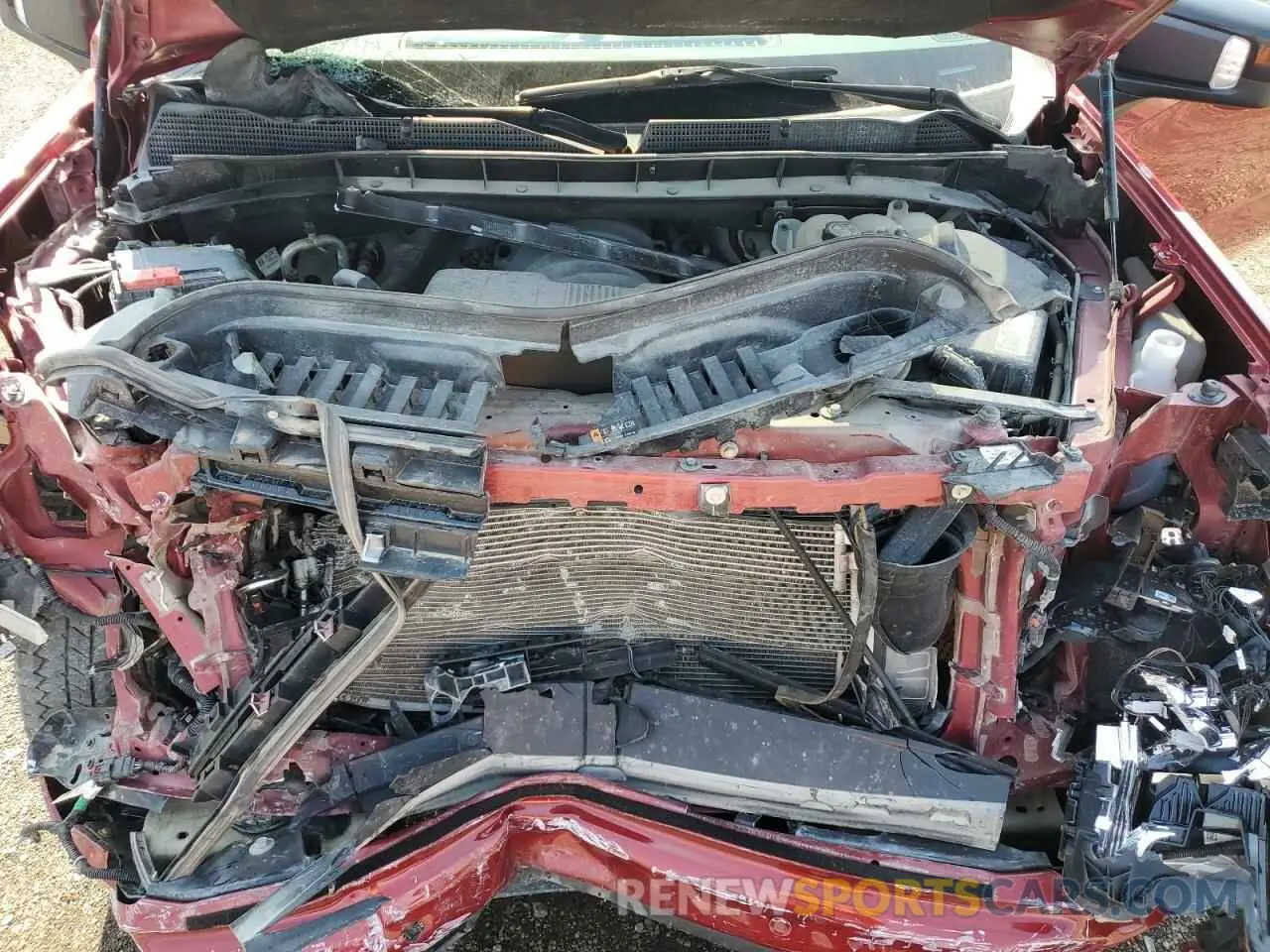 11 Photograph of a damaged car 3GTU9CEDXLG185713 GMC SIERRA 2020