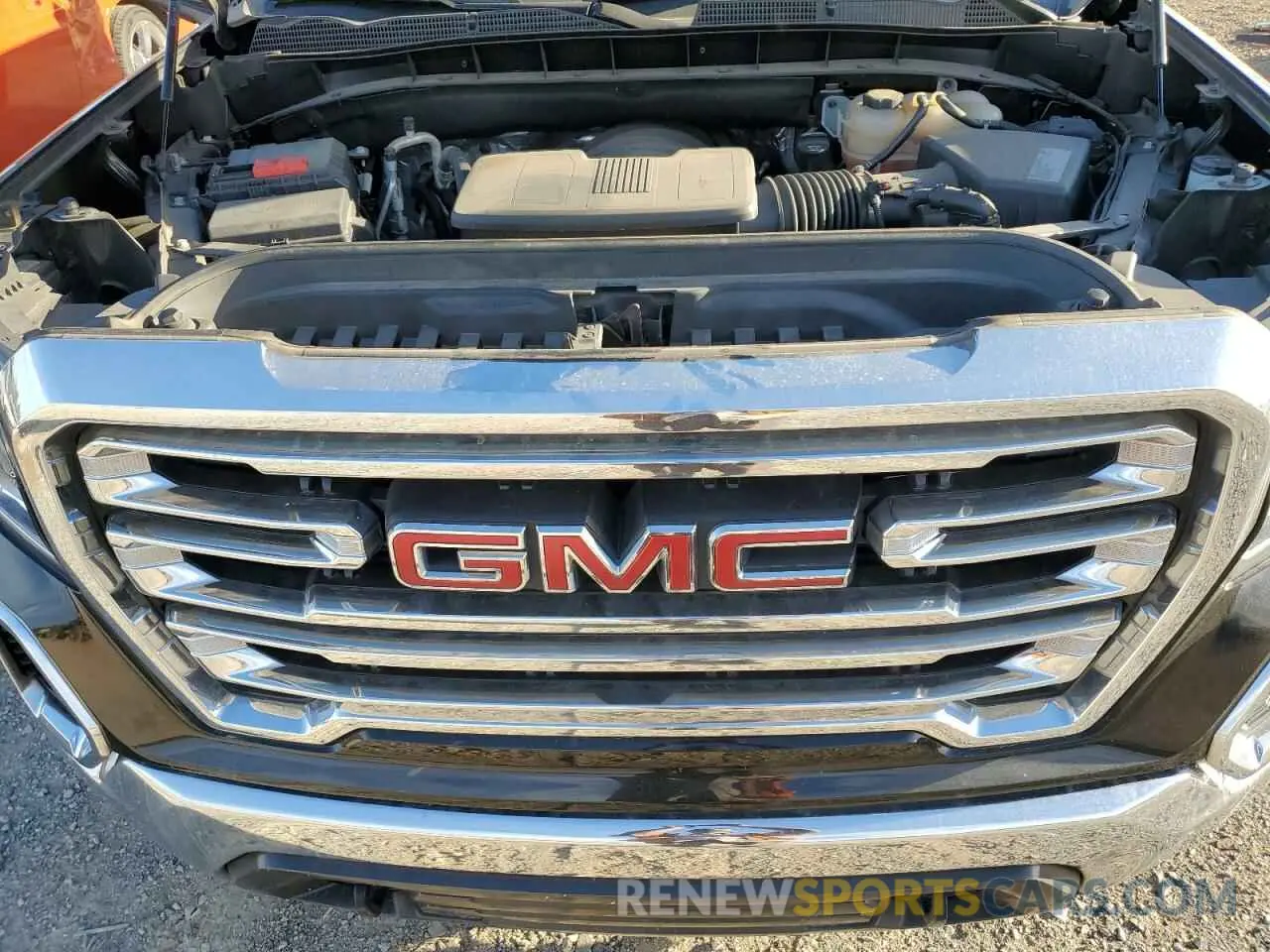 11 Photograph of a damaged car 3GTU9DED0LG335110 GMC SIERRA 2020