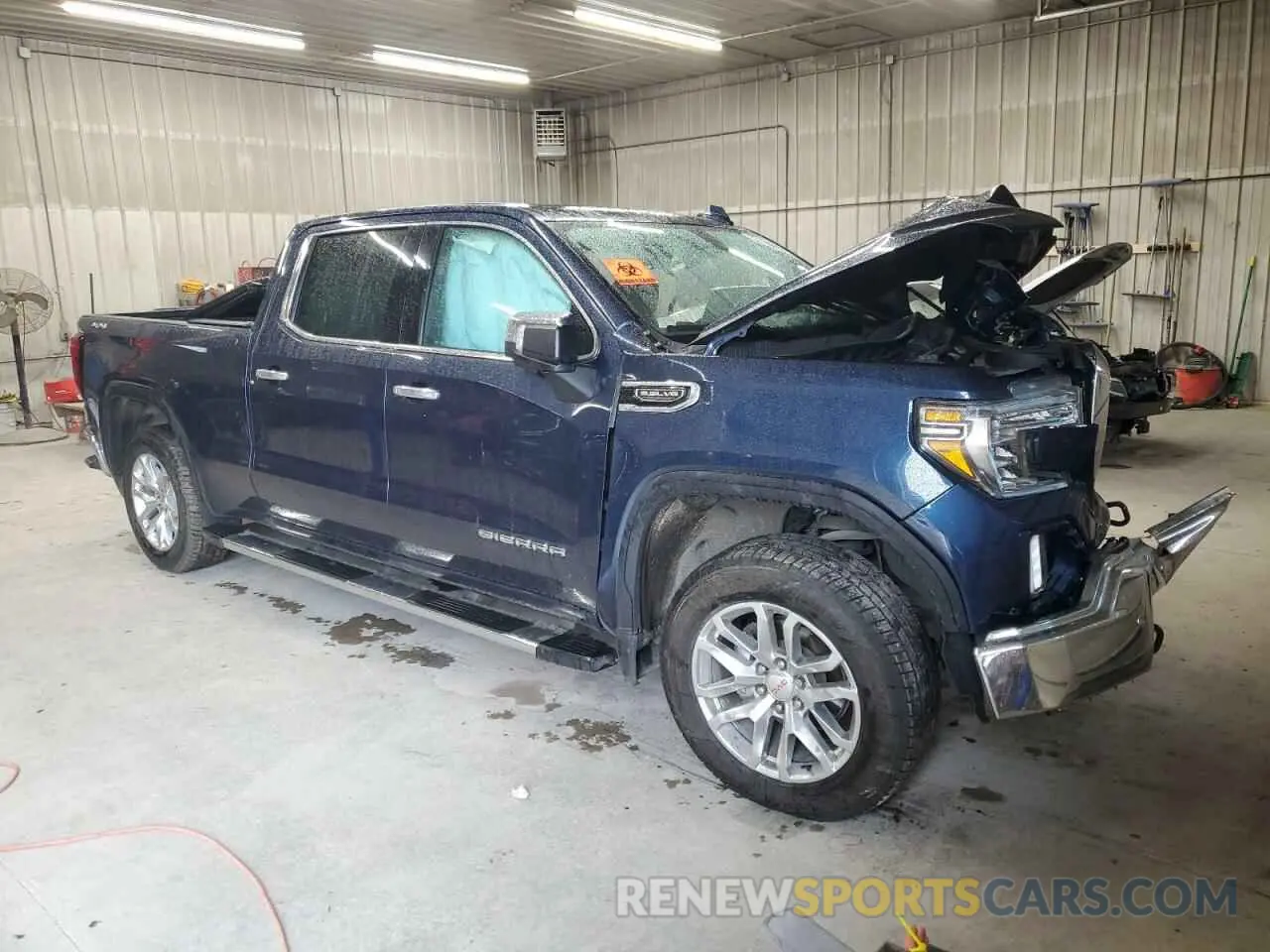 4 Photograph of a damaged car 3GTU9DED2LG111014 GMC SIERRA 2020