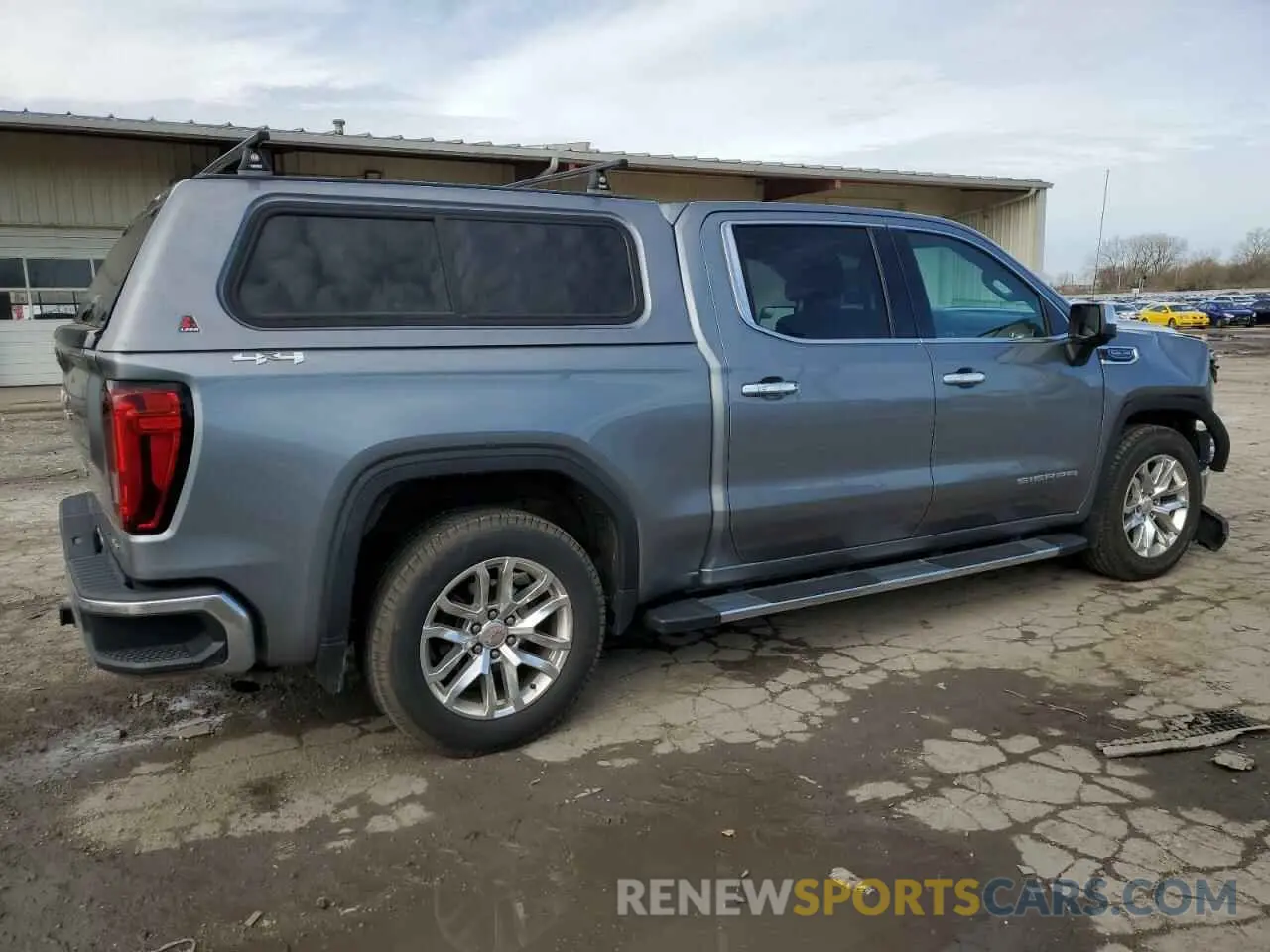 3 Photograph of a damaged car 3GTU9DED3LG331911 GMC SIERRA 2020