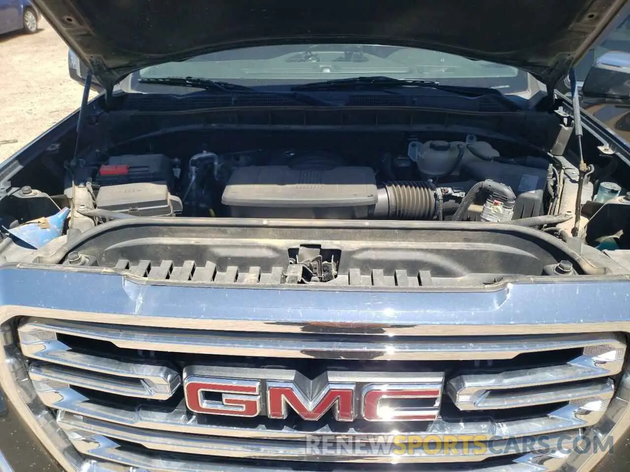 11 Photograph of a damaged car 3GTU9DED4LG100807 GMC SIERRA 2020