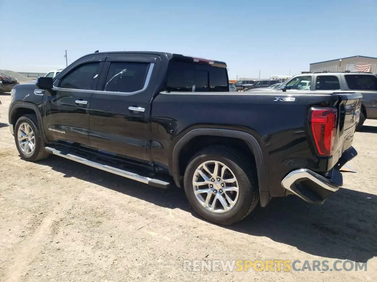 2 Photograph of a damaged car 3GTU9DED4LG100807 GMC SIERRA 2020