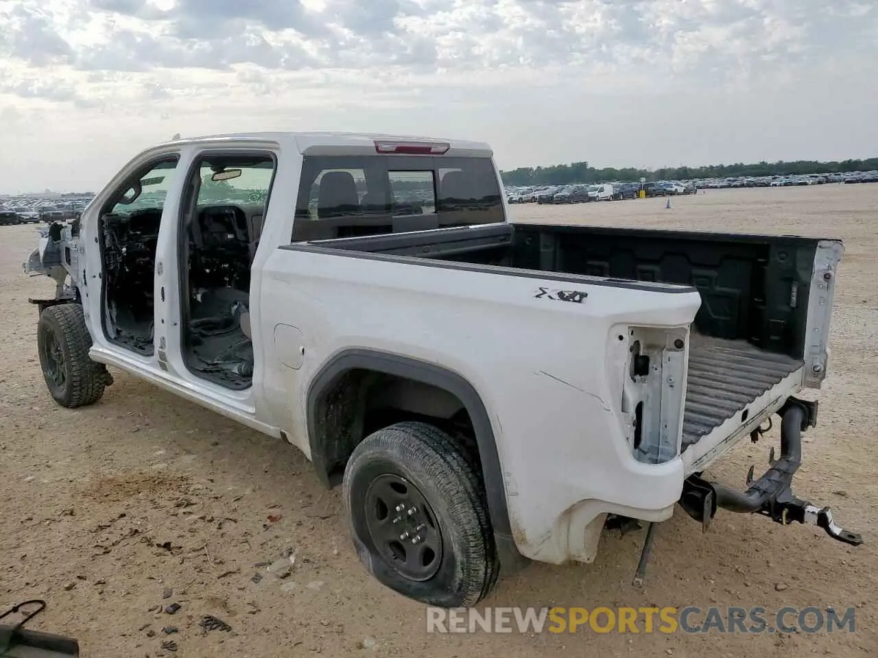 2 Photograph of a damaged car 3GTU9DED5LG327276 GMC SIERRA 2020