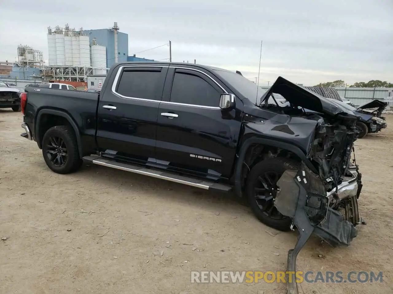 4 Photograph of a damaged car 3GTU9DED5LG329822 GMC SIERRA 2020