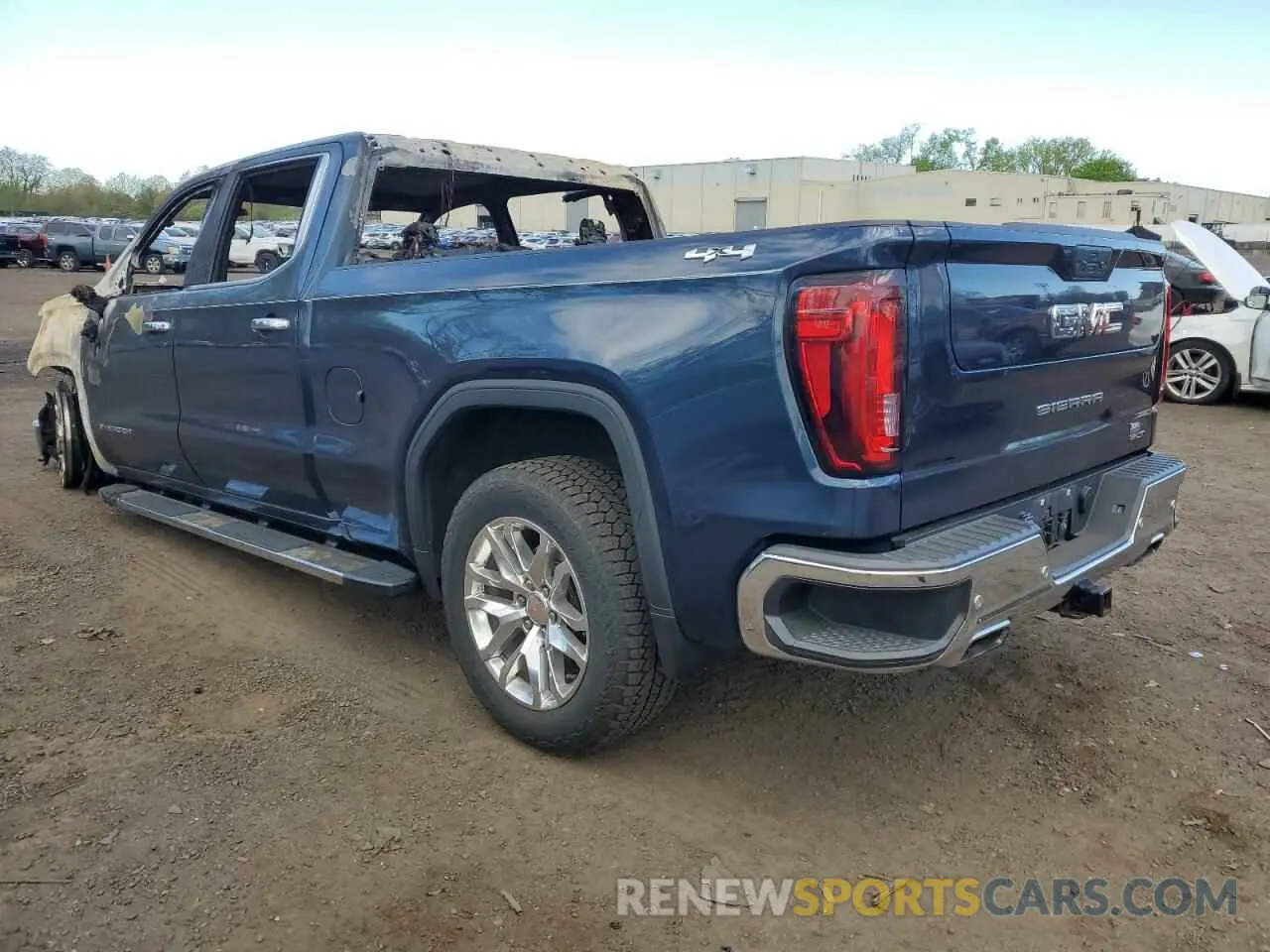 2 Photograph of a damaged car 3GTU9DEL5LG208506 GMC SIERRA 2020