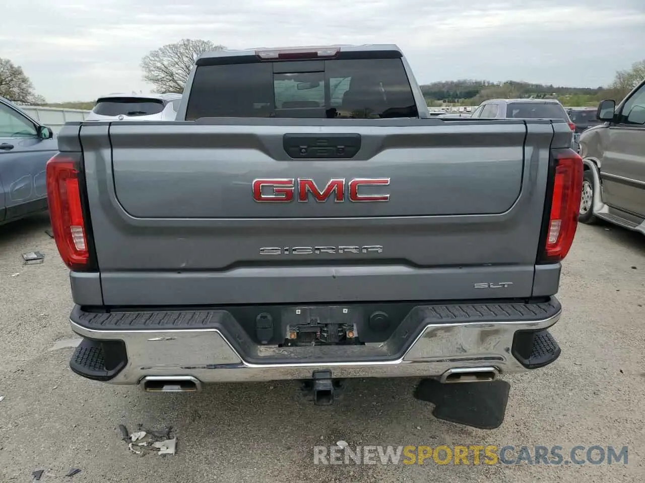 6 Photograph of a damaged car 3GTU9DET2LG431084 GMC SIERRA 2020