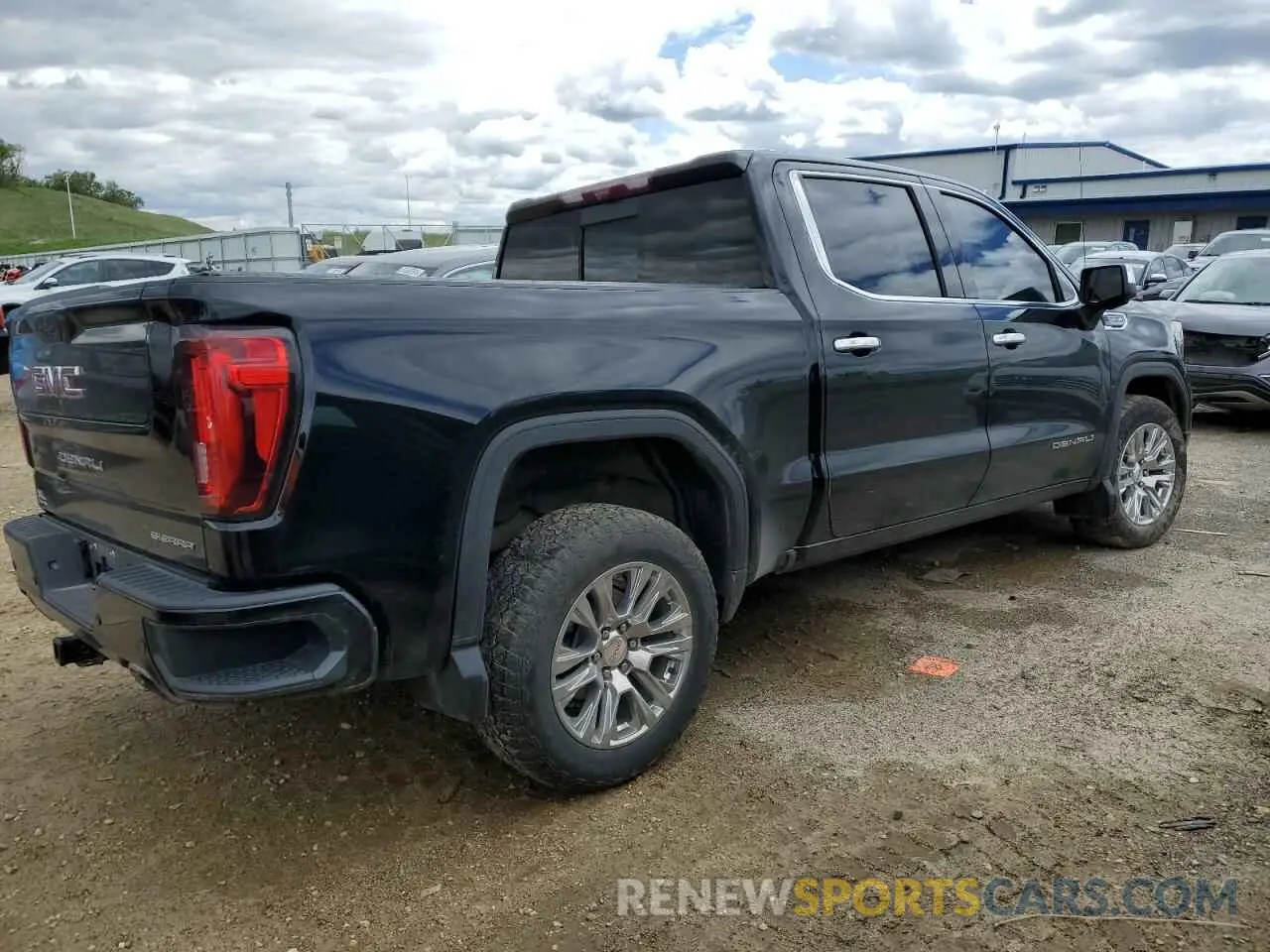 3 Photograph of a damaged car 3GTU9FEL3LG113311 GMC SIERRA 2020