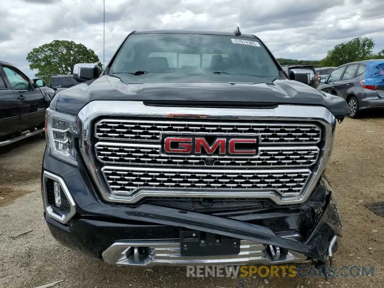 5 Photograph of a damaged car 3GTU9FEL3LG113311 GMC SIERRA 2020
