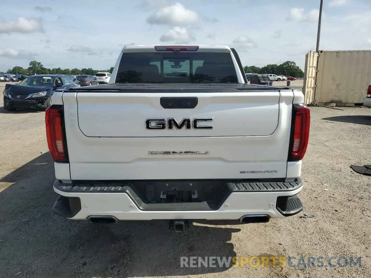 6 Photograph of a damaged car 3GTU9FEL3LG363065 GMC SIERRA 2020
