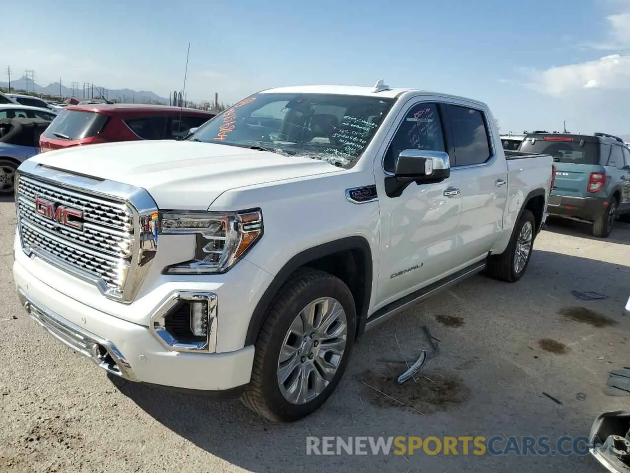 1 Photograph of a damaged car 3GTU9FEL4LG394616 GMC SIERRA 2020