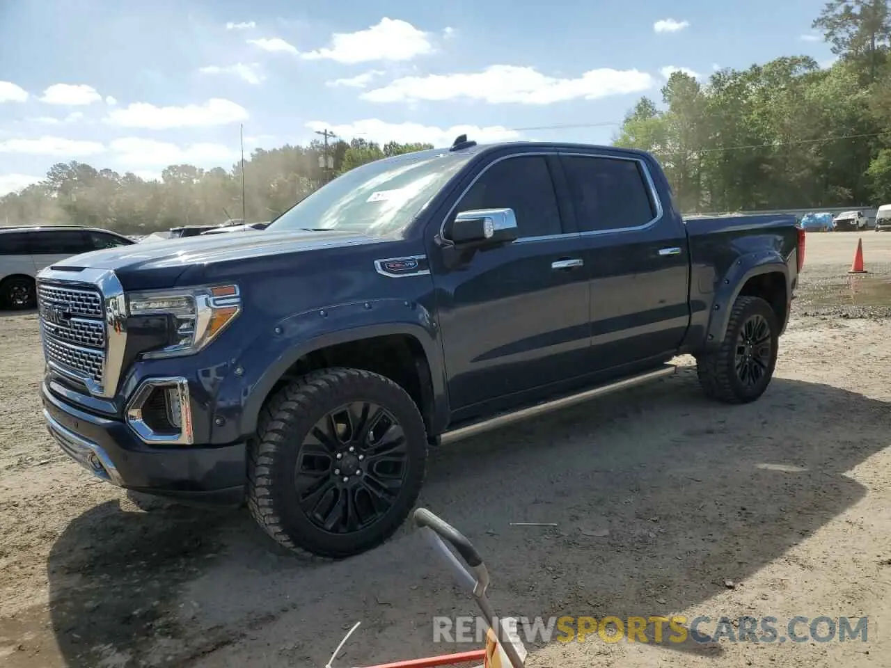 1 Photograph of a damaged car 3GTU9FEL7LG352375 GMC SIERRA 2020