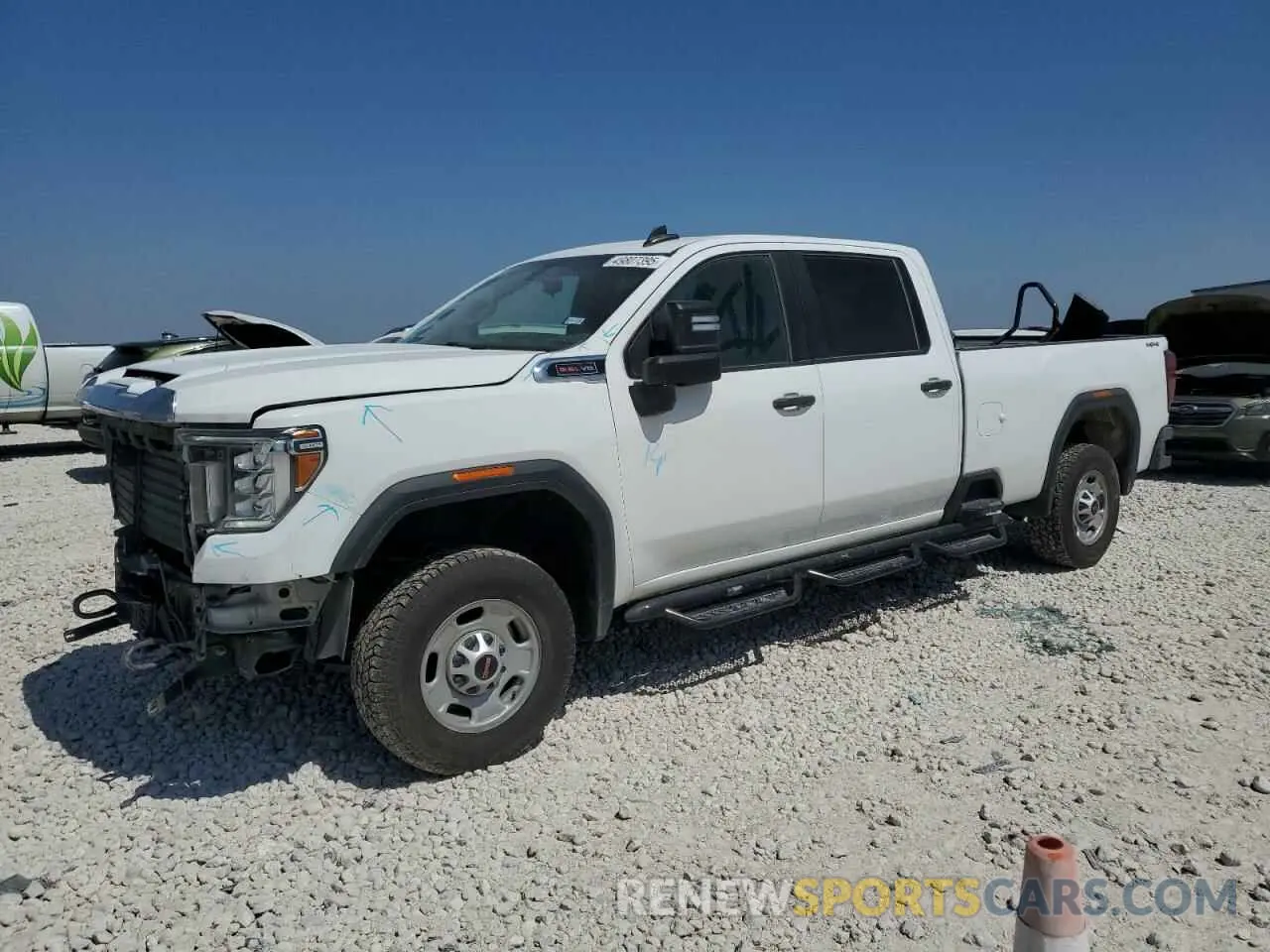 1 Photograph of a damaged car 1GT49LE71MF206347 GMC SIERRA 2021