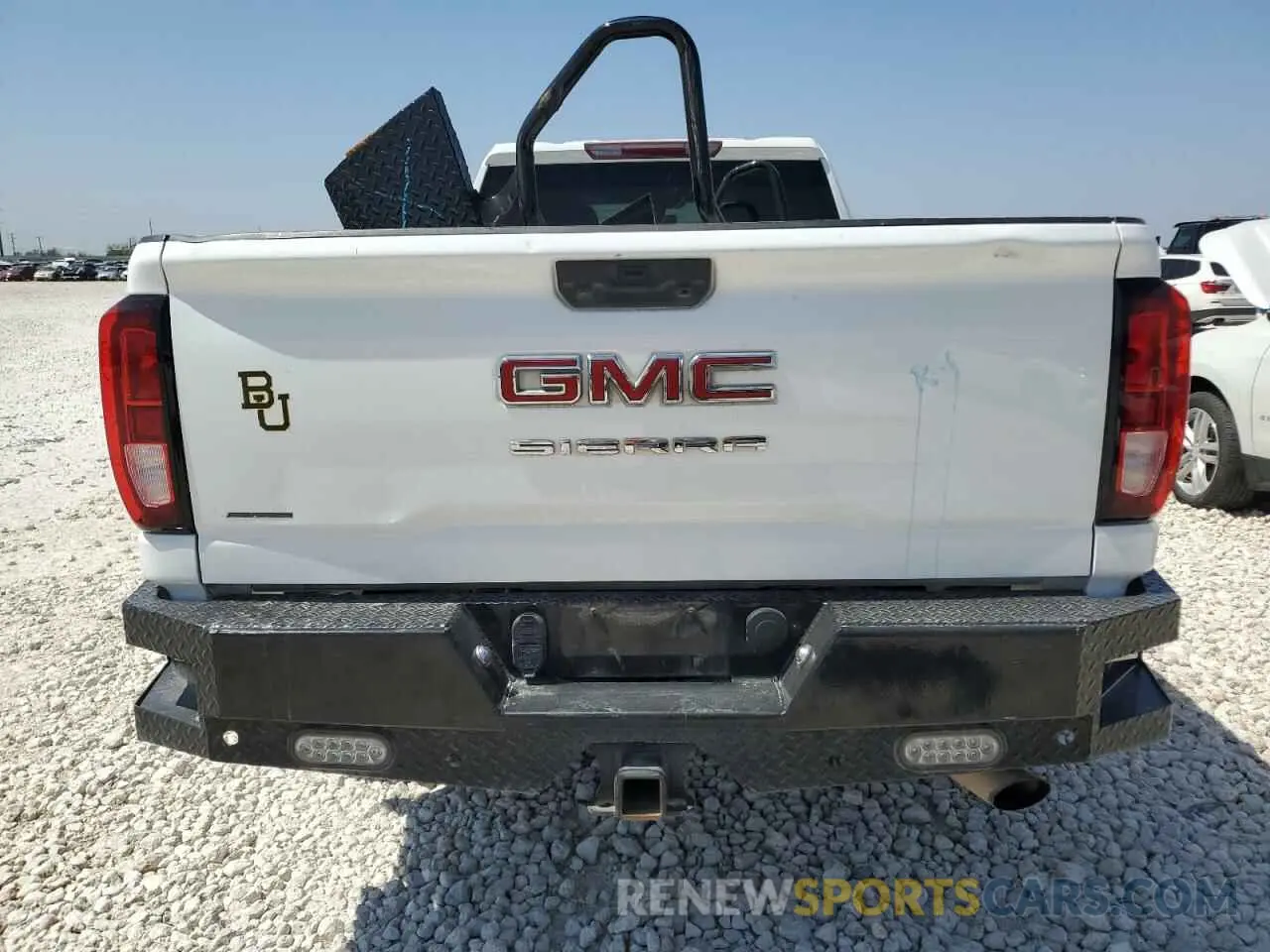 6 Photograph of a damaged car 1GT49LE71MF206347 GMC SIERRA 2021