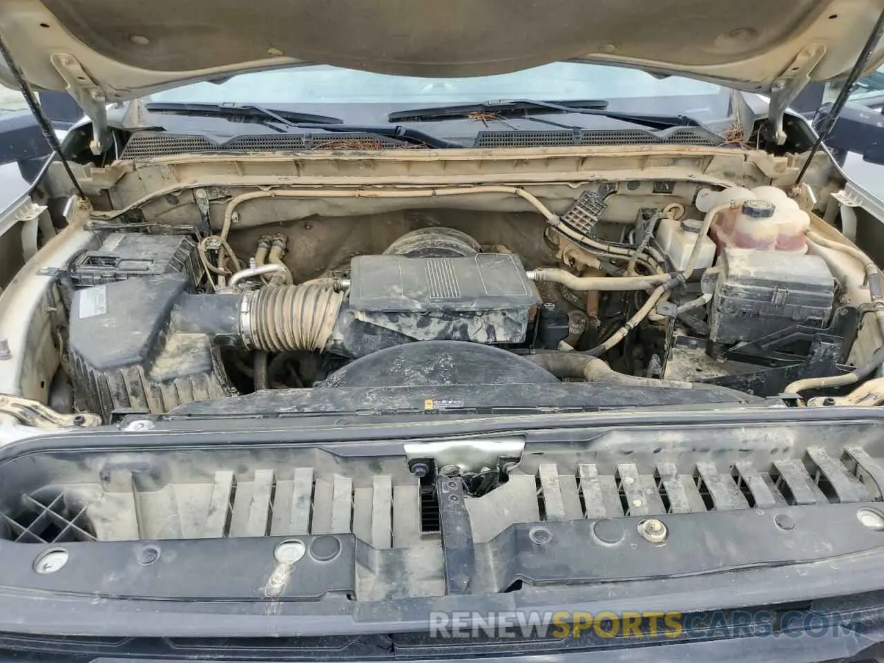 11 Photograph of a damaged car 1GT49LE77MF167585 GMC SIERRA 2021