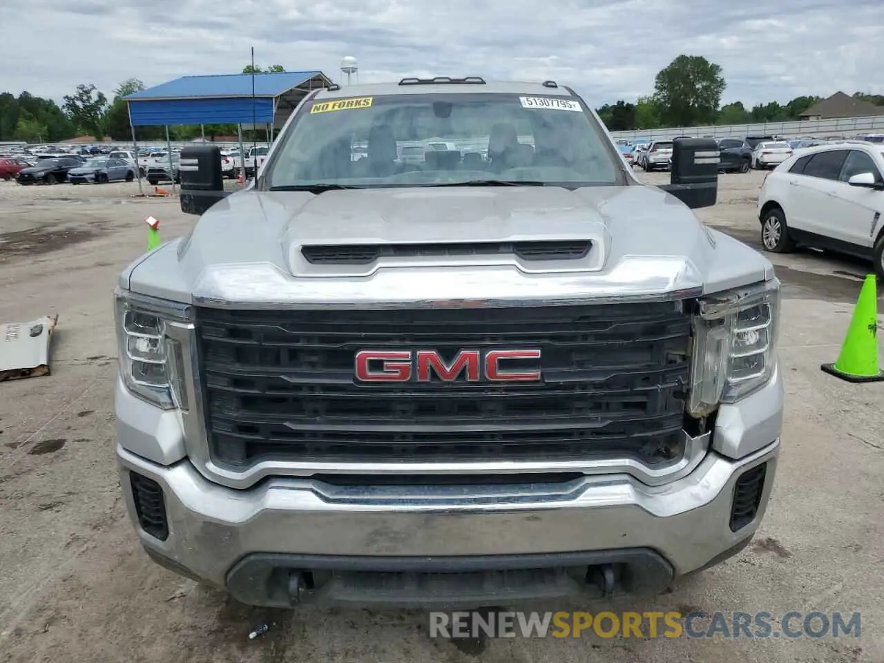 5 Photograph of a damaged car 1GT49LE77MF167585 GMC SIERRA 2021