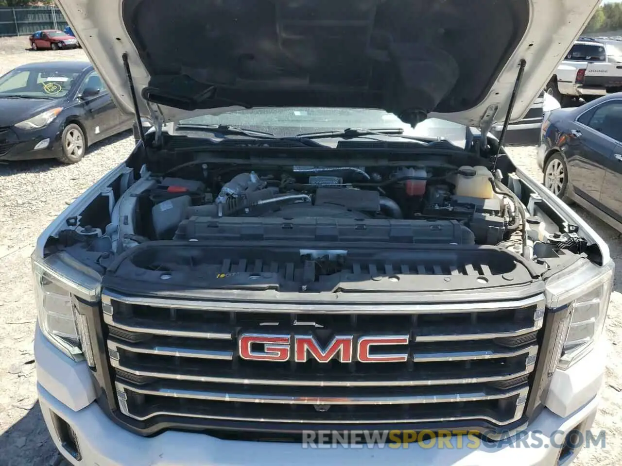 11 Photograph of a damaged car 1GT49PEY0MF103260 GMC SIERRA 2021