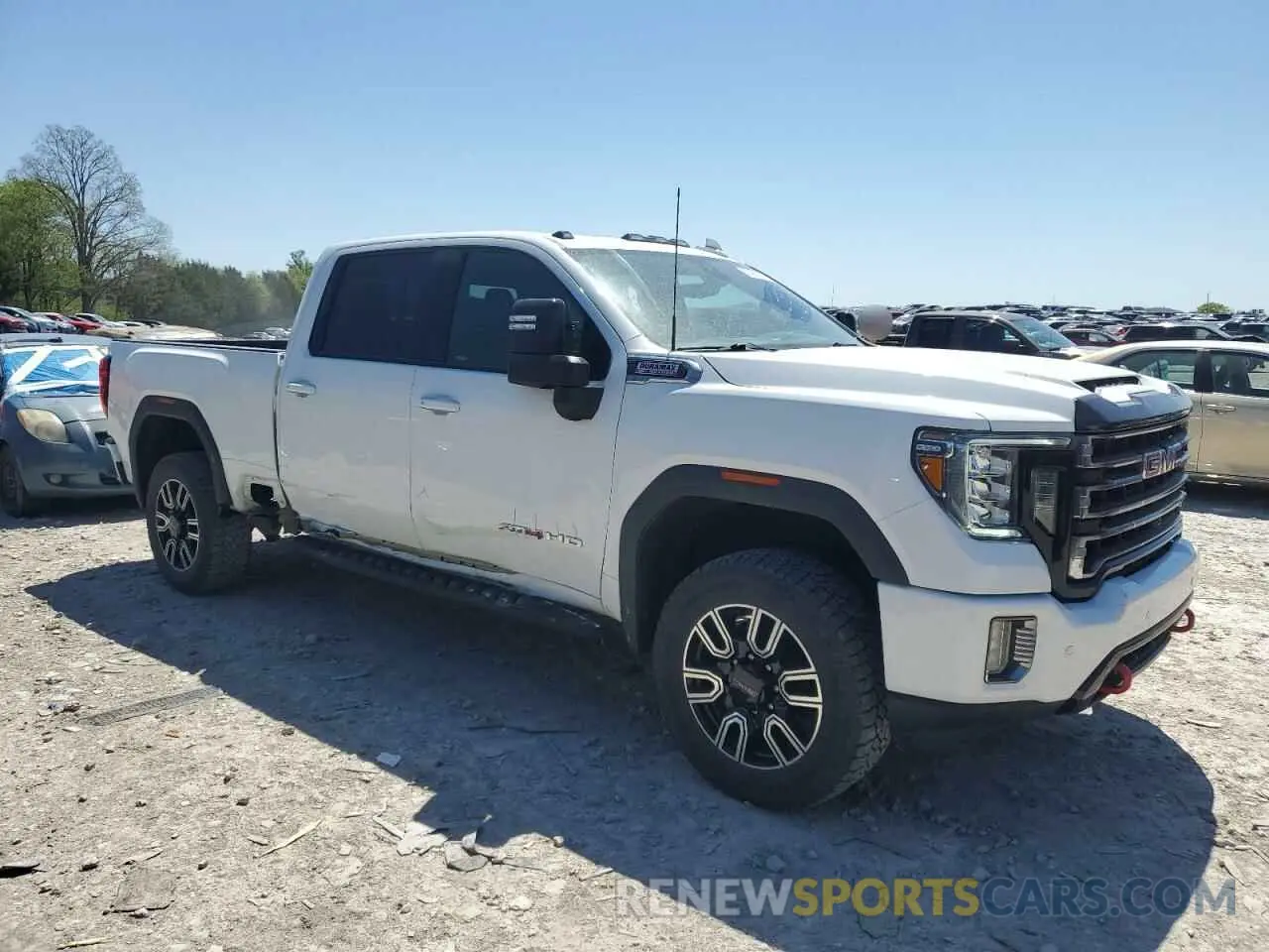 4 Photograph of a damaged car 1GT49PEY0MF103260 GMC SIERRA 2021