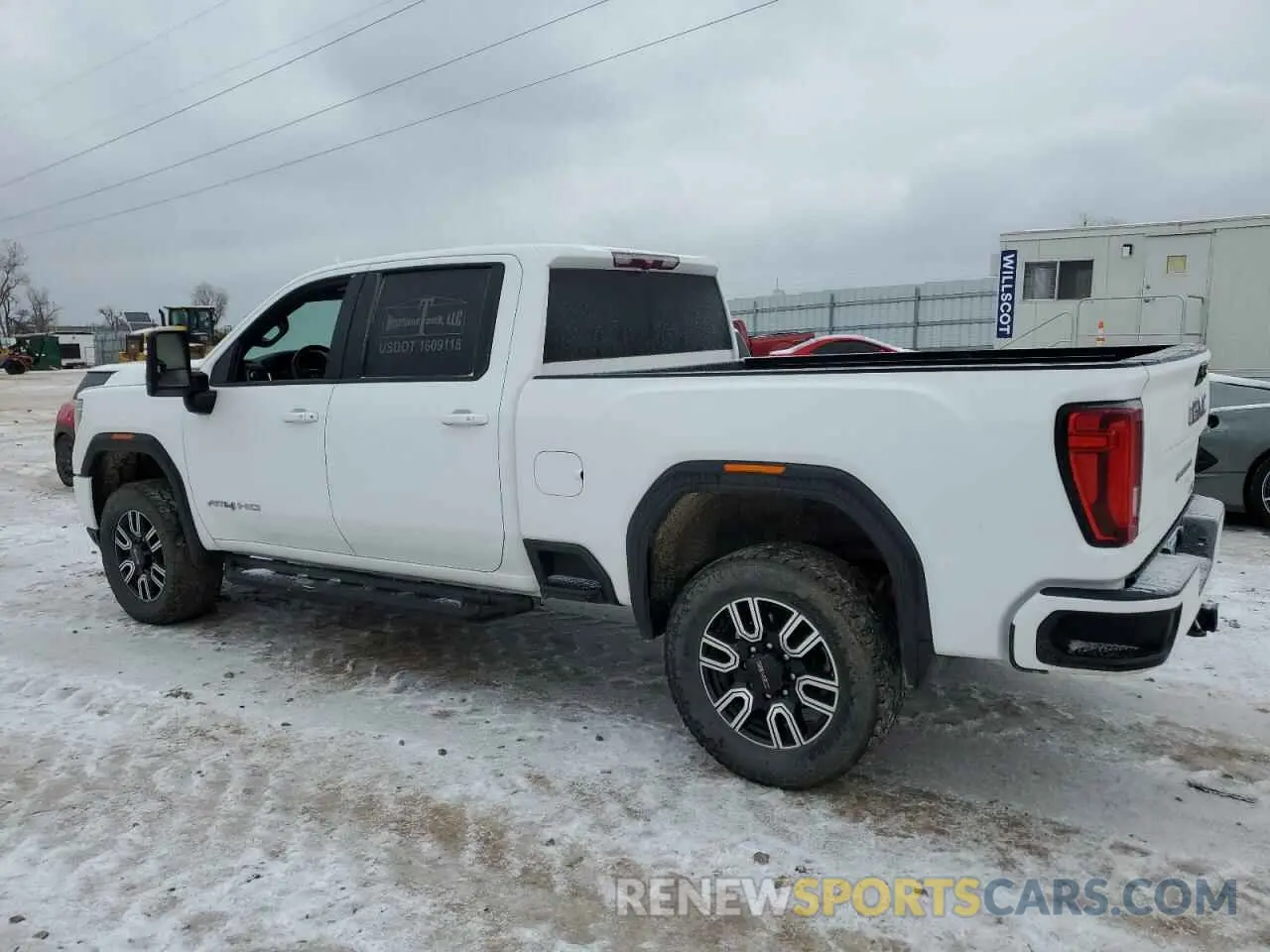 2 Photograph of a damaged car 1GT49PEY6MF307495 GMC SIERRA 2021