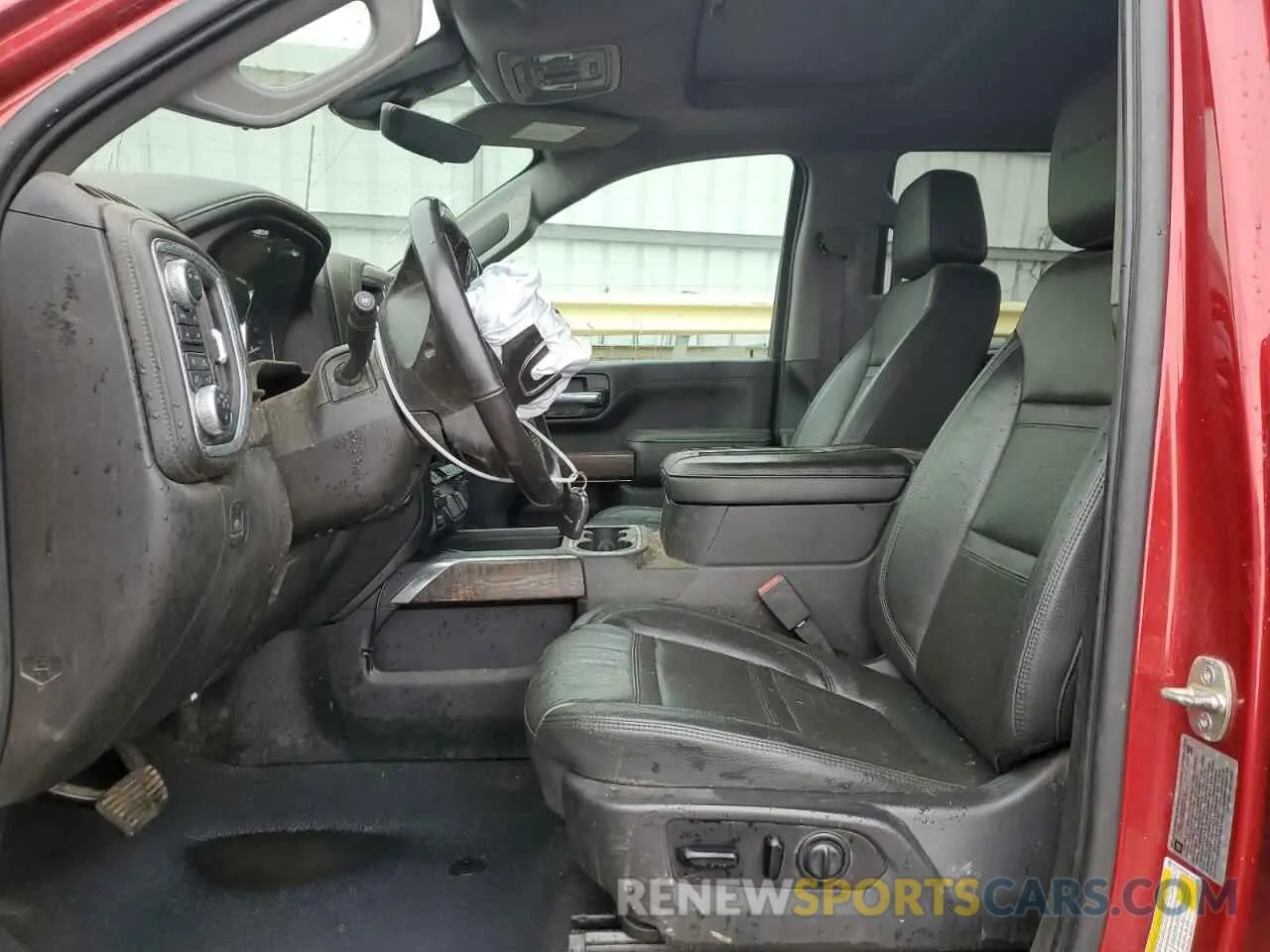 7 Photograph of a damaged car 1GT49RE78MF183927 GMC SIERRA 2021