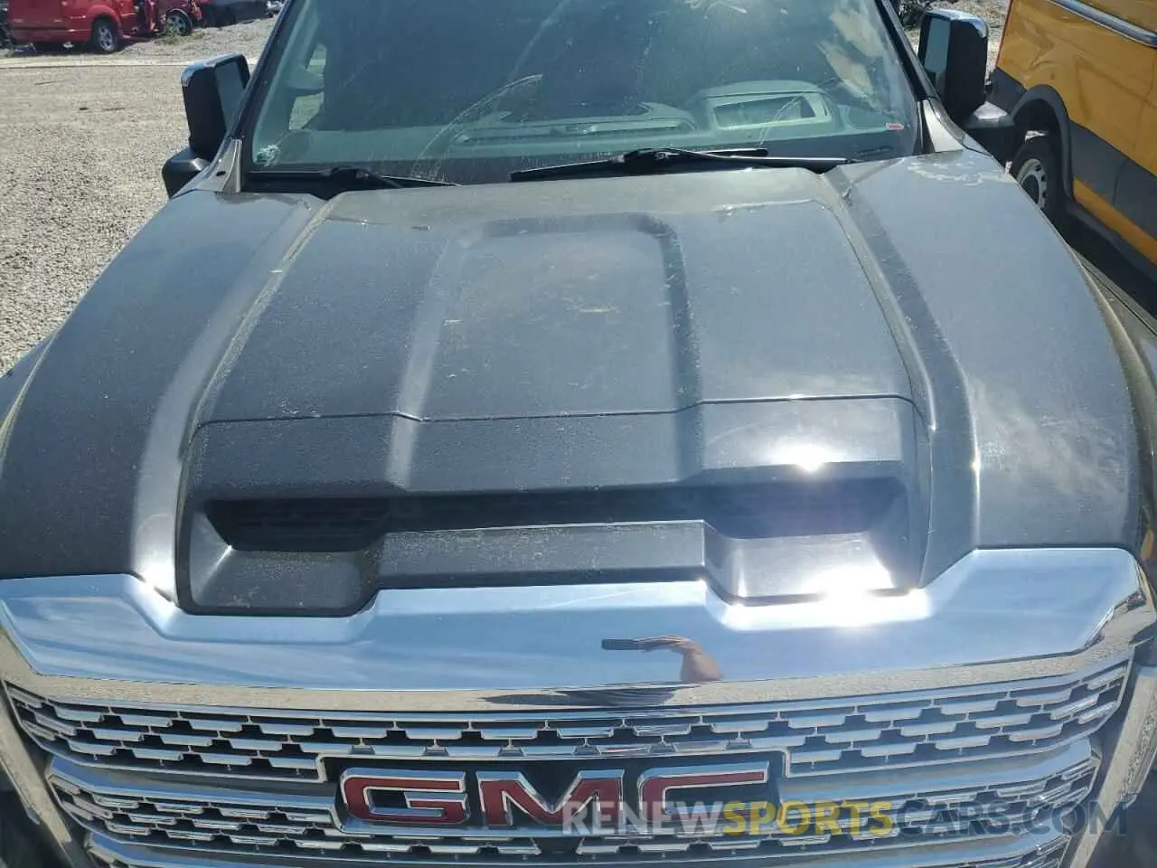 7 Photograph of a damaged car 1GT49REY2MF154433 GMC SIERRA 2021