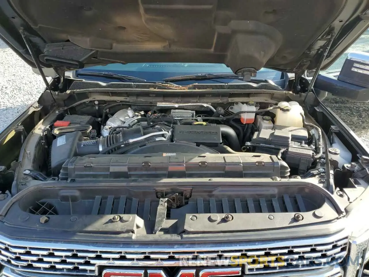 11 Photograph of a damaged car 1GT49REY7MF160745 GMC SIERRA 2021