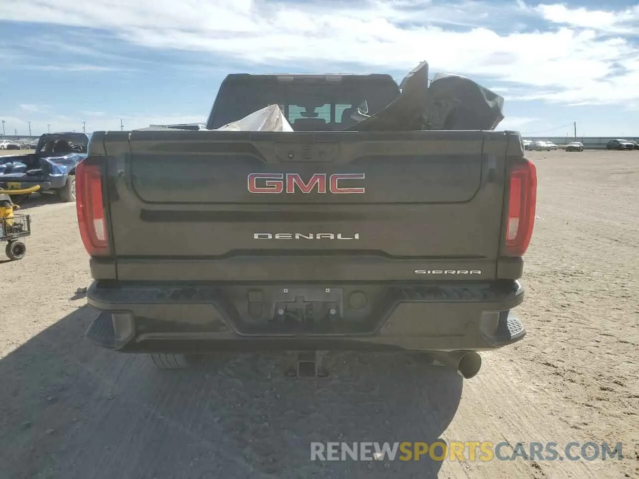 6 Photograph of a damaged car 1GT49REY9MF303730 GMC SIERRA 2021