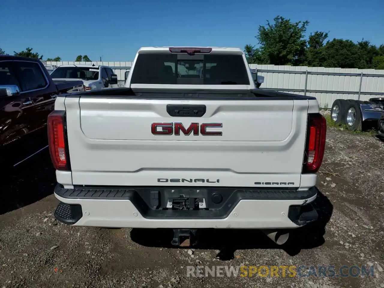 6 Photograph of a damaged car 1GT49WEY5MF181544 GMC SIERRA 2021