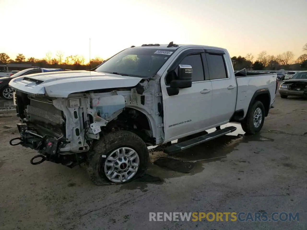 1 Photograph of a damaged car 1GT59MEY0MF124161 GMC SIERRA 2021