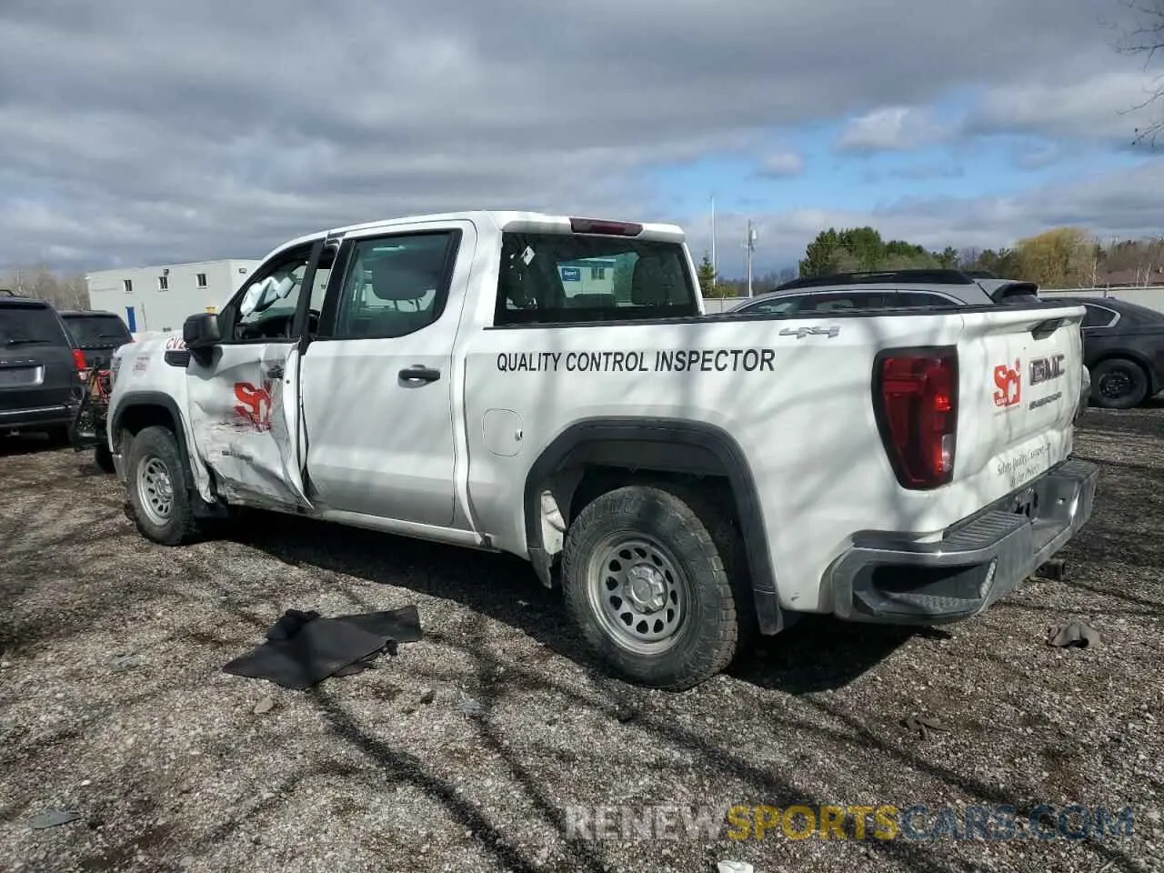 2 Photograph of a damaged car 1GTP9AEH0MZ339710 GMC SIERRA 2021