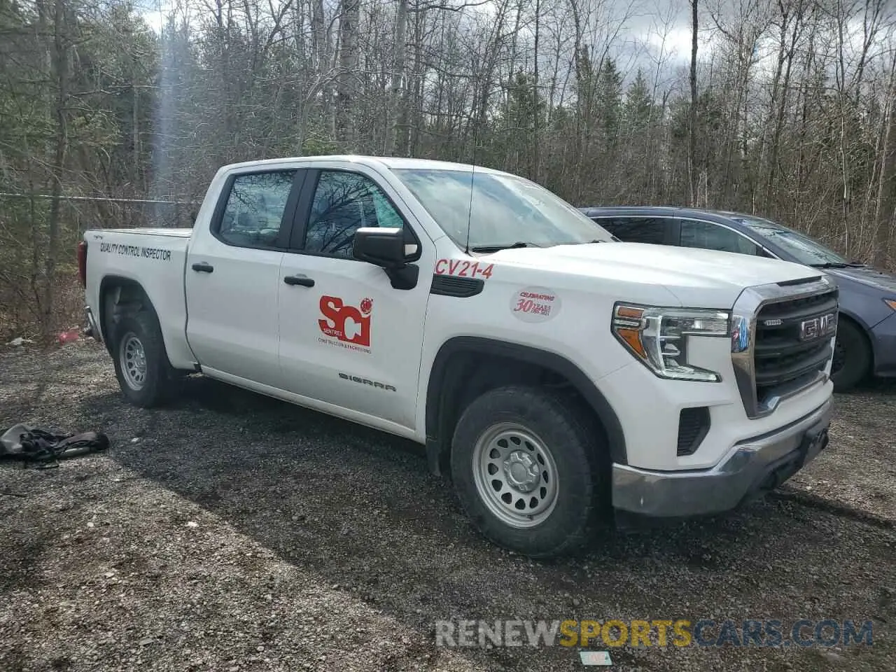4 Photograph of a damaged car 1GTP9AEH0MZ339710 GMC SIERRA 2021