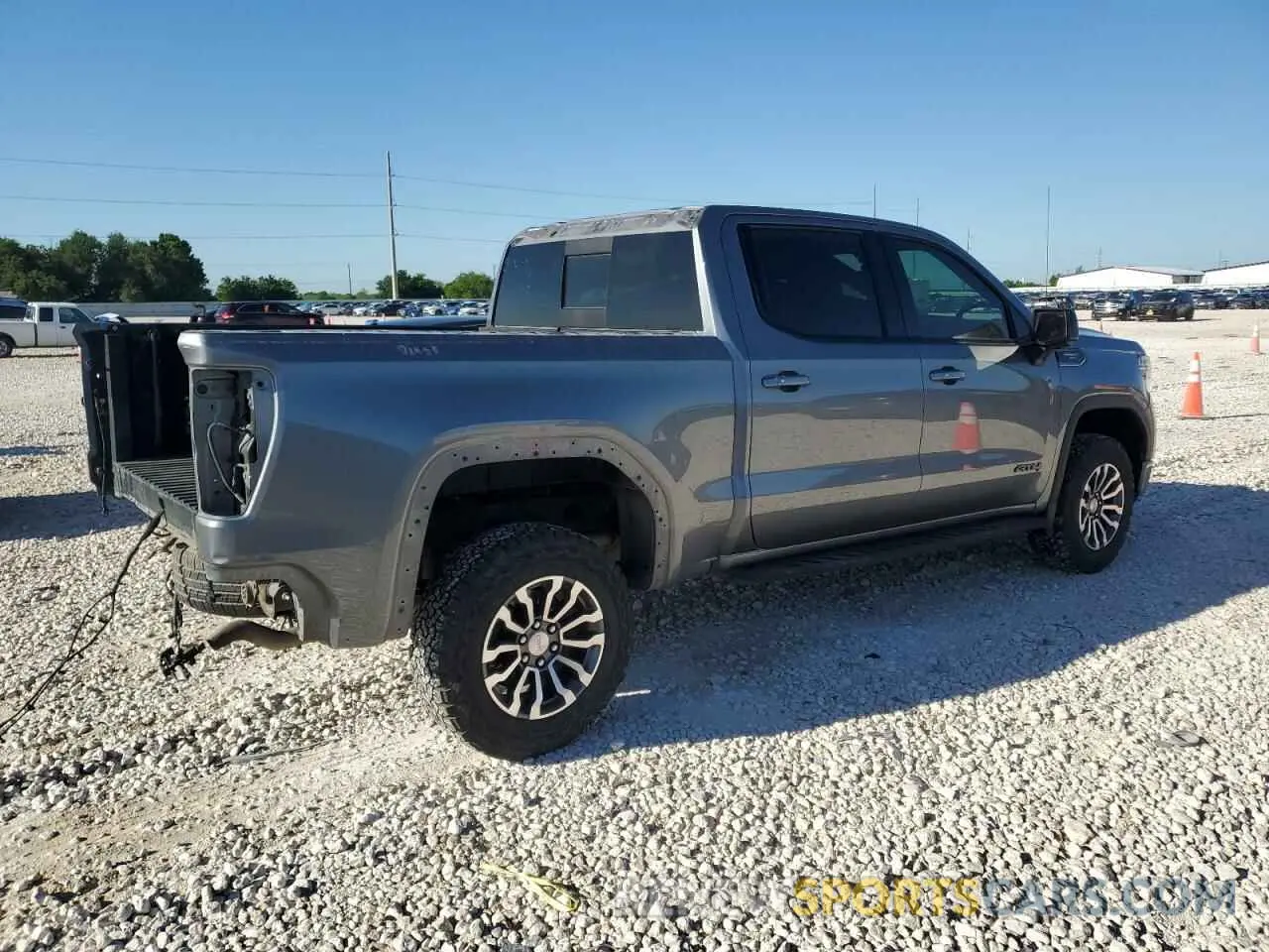 3 Photograph of a damaged car 1GTP9EEL0MZ209843 GMC SIERRA 2021