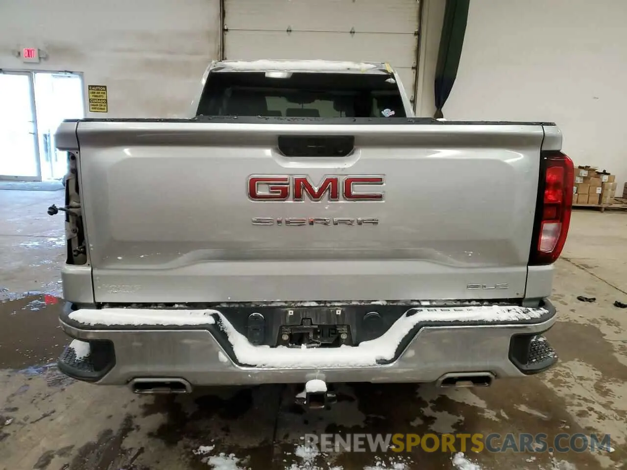 6 Photograph of a damaged car 1GTR9BED1MZ304539 GMC SIERRA 2021