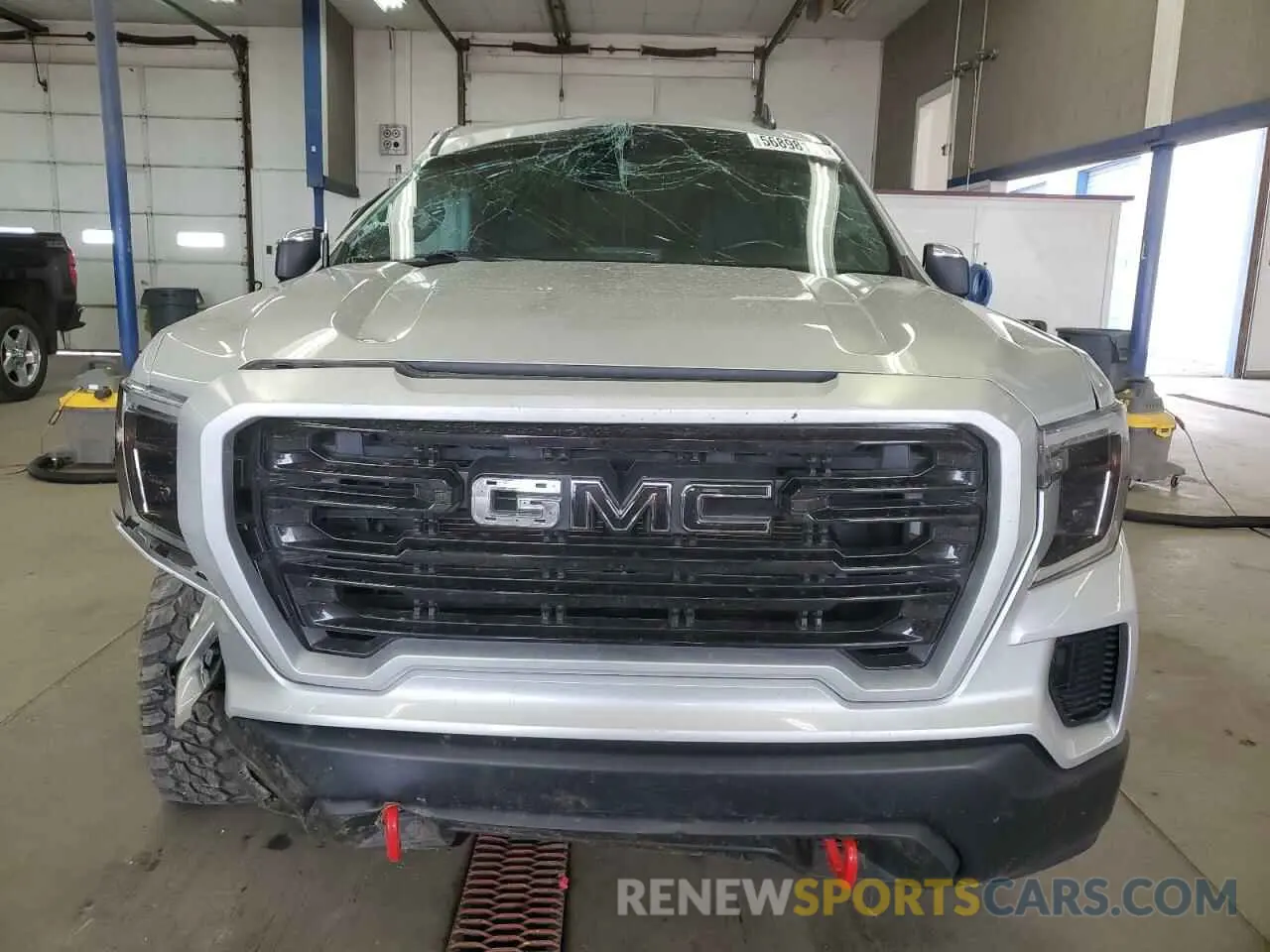 5 Photograph of a damaged car 1GTR9BED8MZ236210 GMC SIERRA 2021