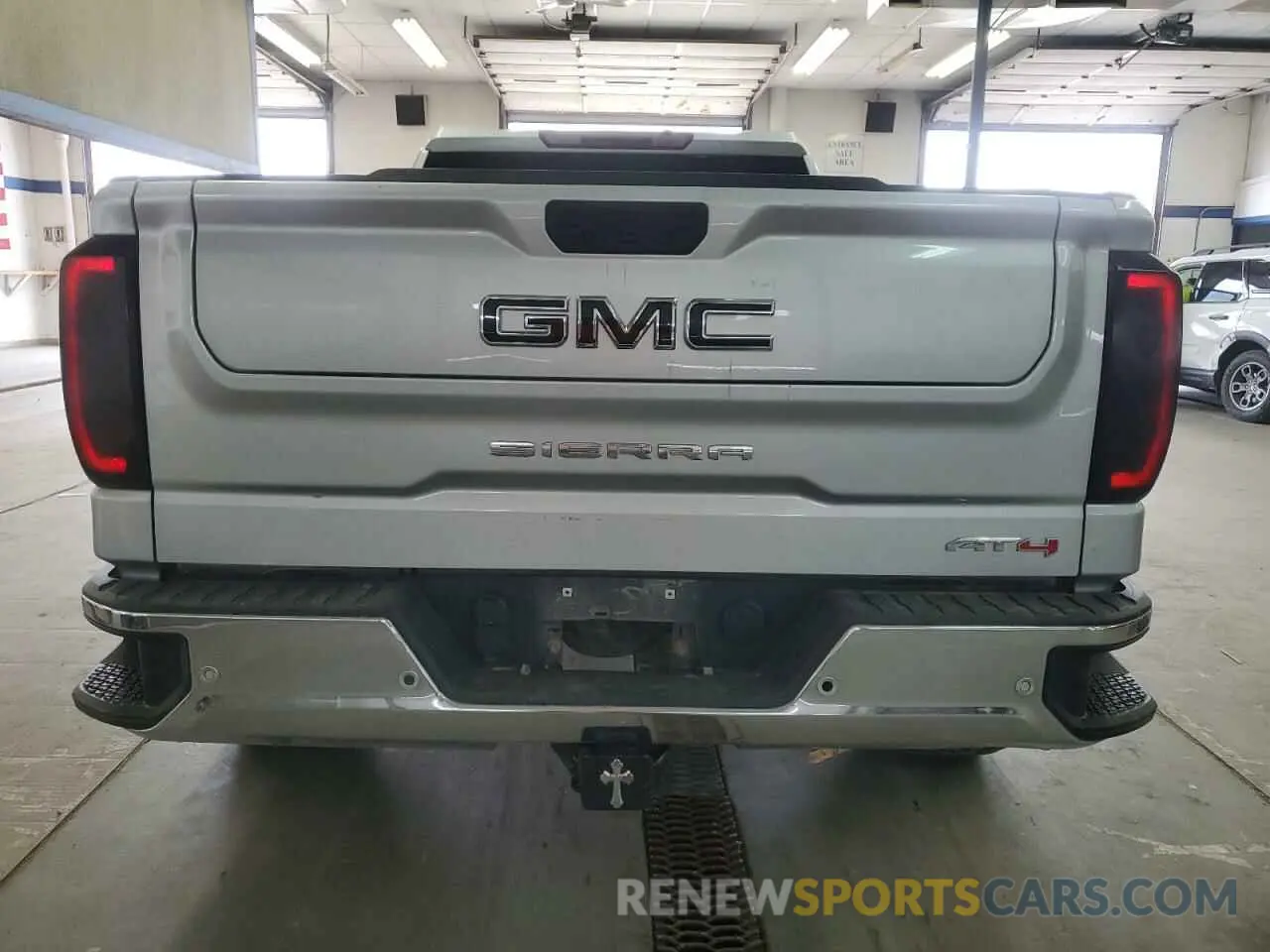 6 Photograph of a damaged car 1GTR9BED8MZ236210 GMC SIERRA 2021