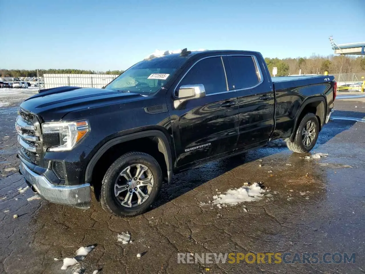 1 Photograph of a damaged car 1GTR9BEK9MZ161600 GMC SIERRA 2021
